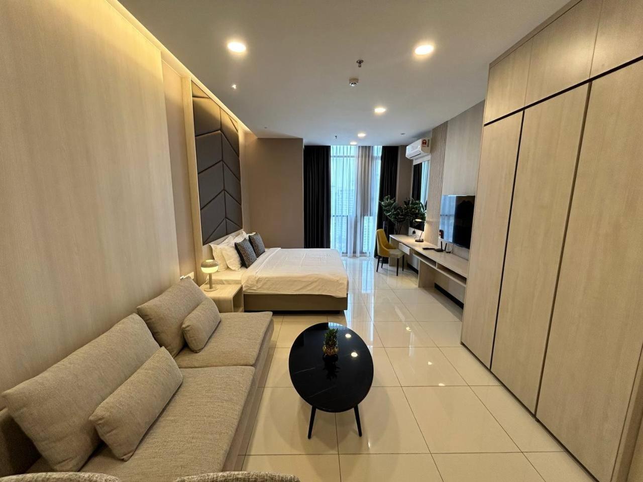 Aparthotel Societe By Bamboo Hospitality 5*